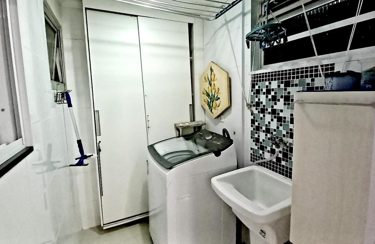 Apartamento Guarujá, praia Astúrias aconchegante Apartamento Exterior foto